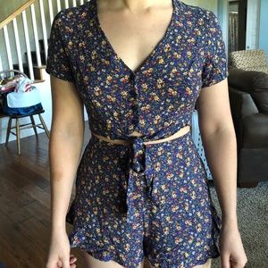 American Eagle Two Piece Crop Top